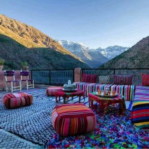 trekking atlas mountains